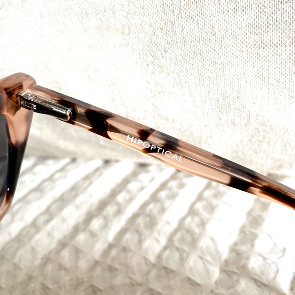SALE✨HIP “Kline” Sunglasses main image 4